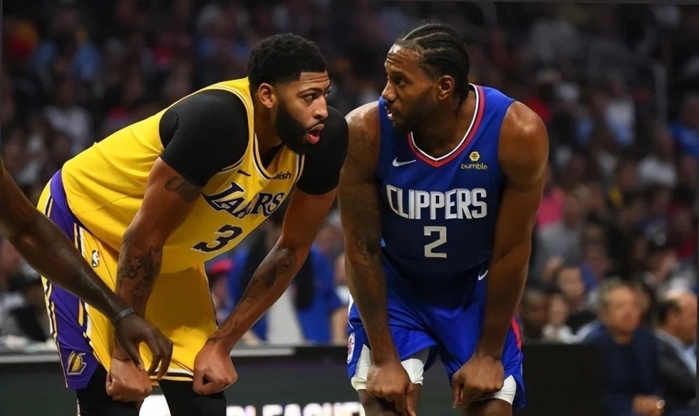 野性不可驾驭，美女球员莱曼晒大尺度艺术照（莱曼释出大胆艺术写真，尽显不羁气质）