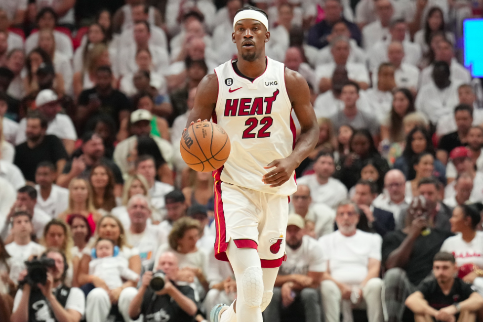 刘诚宇：和新疆队对抗蛮吃力，我要让自己变得更加强大（刘诚宇：对抗新疆压力不小，我要变得更强）