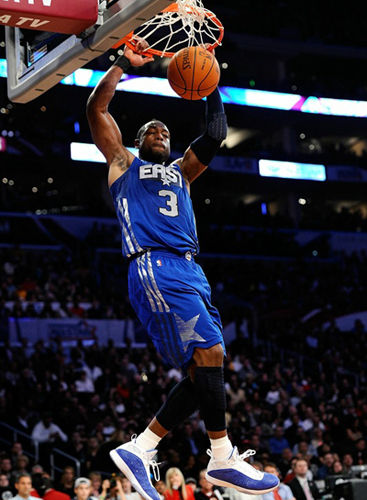 环足奖年度最佳女足球员候选：邦马蒂、普特利亚斯、凯莉在列（邦马蒂、普特利亚斯、凯莉入围环足奖年度最佳女足球员）