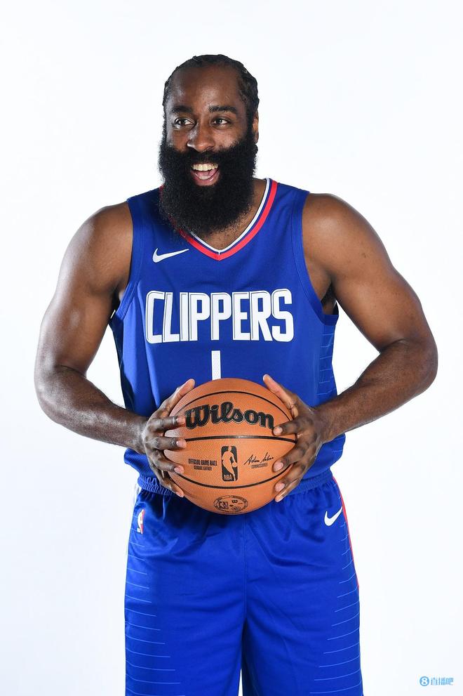 篮球NBA发布最新实力榜，三队并列第一梯队（NBA最新实力榜出炉，三队齐居第一梯队）