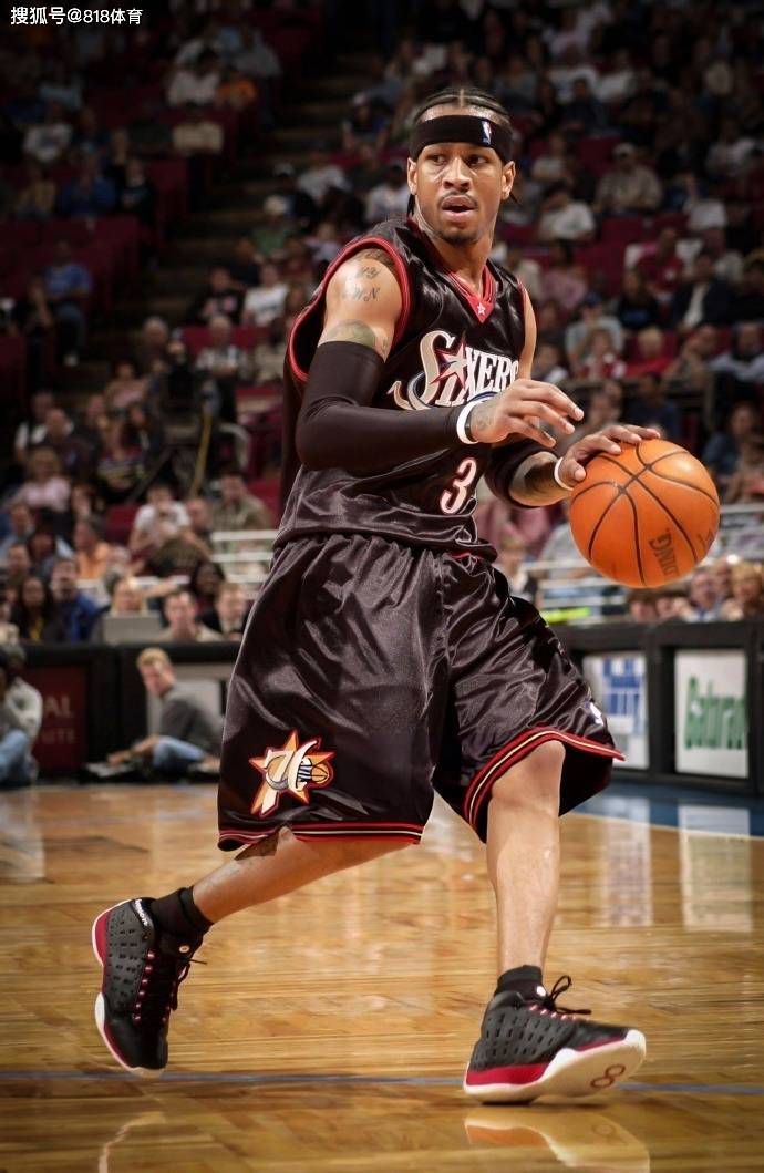 足球报：新鹏城下赛季目标是保级的基础上前进几名（足球报：新鹏城下赛季力争在保级基础上再提升排名）