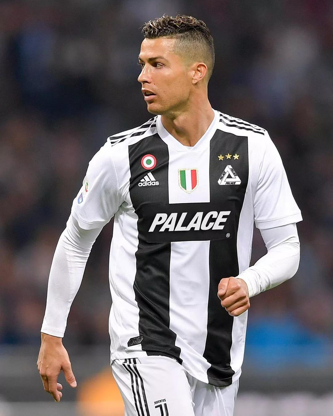 终极猜想来了：阿森纳掉链子无缘冠军VS英超夺冠，你选哪个？（阿森纳终极命题：掉链子无冠，还是问鼎英超？）