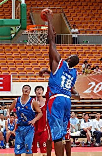 巴萨前助教：我曾劝小罗要保持状态，最后他下午来找我单练（巴萨前助教：我曾提醒小罗保持状态，后来他下午来找我单独加练）