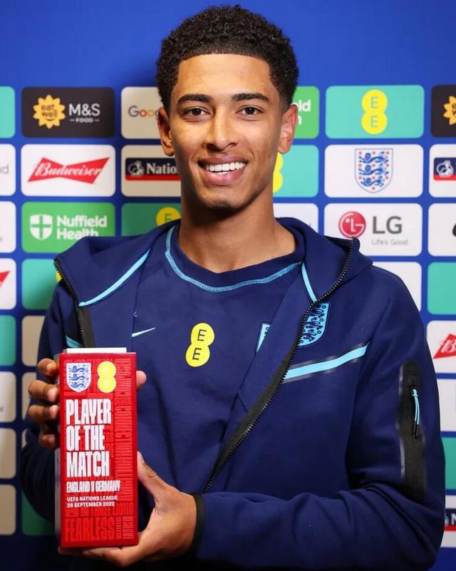 足球英足总发布最新处罚名单，多名球员受罚（英足总发布最新纪律通告，多名球员遭处罚）